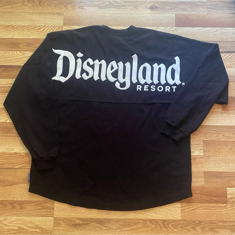 Disney Black Long-Sleeve 'Disneyland Resort' Logo Shirt